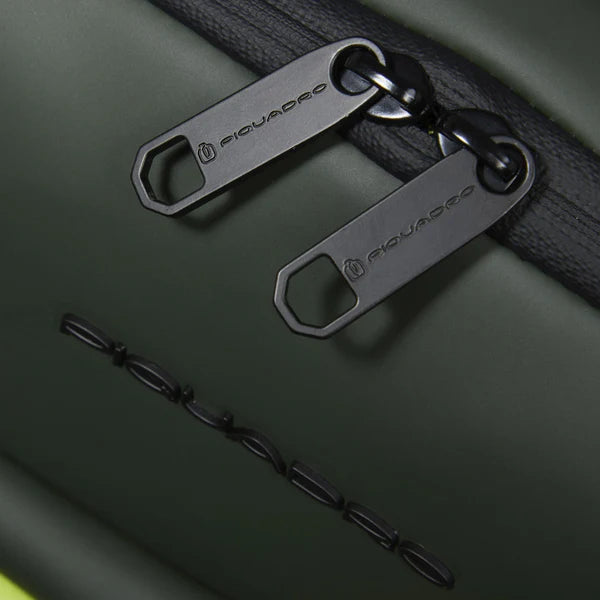 Zaino Piquadro da viaggio underseat resistente all' acqua